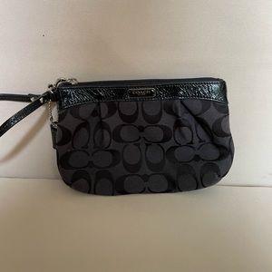 VINTAGE black Coach clutch wristlet